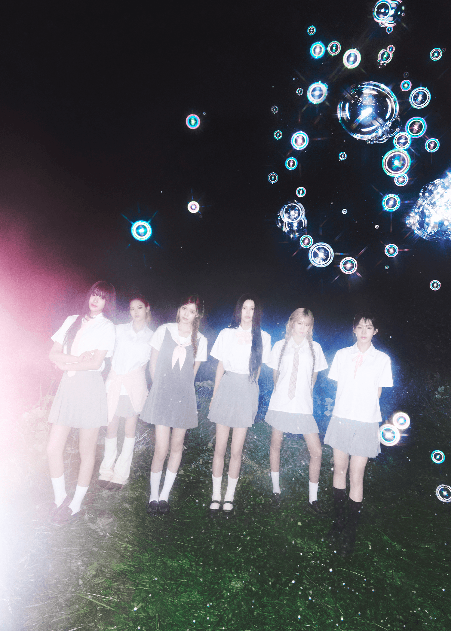 izna official six-member group profile photograph