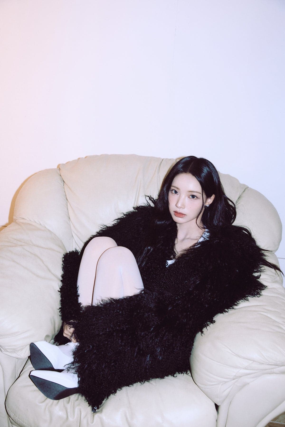 WONI of RESCENE official promotional portrait